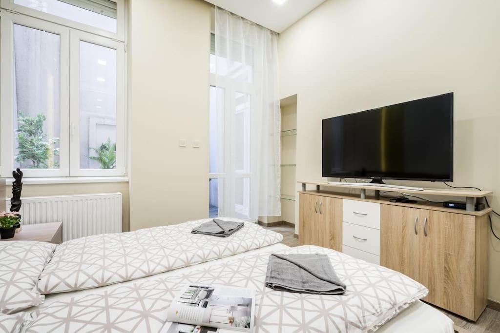 Апартаменты Szalag Utca 6 Luxurious Flat Castle District Будапешт Экстерьер фото